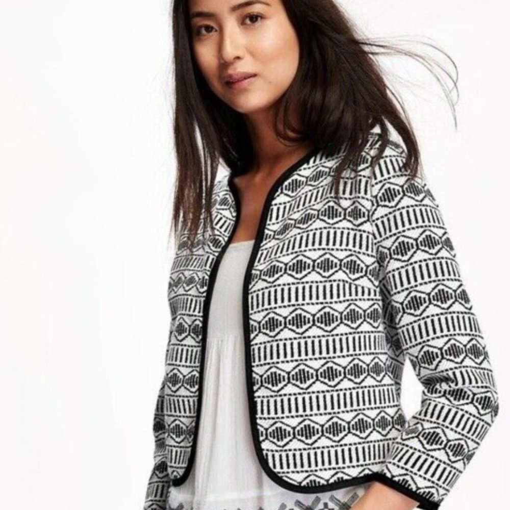 Old Navy Jacquard Open Front Jacket in 'Black'